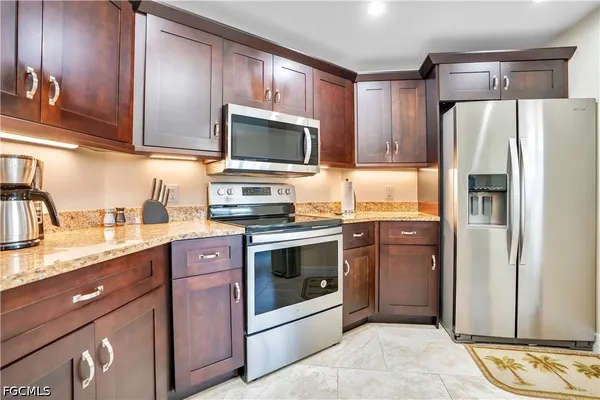 $3,300 | 1627 Southwest 14th Street, Cape Coral, FL 33991