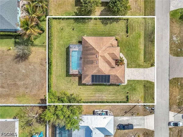 $3,300 | 1627 Southwest 14th Street, Cape Coral, FL 33991
