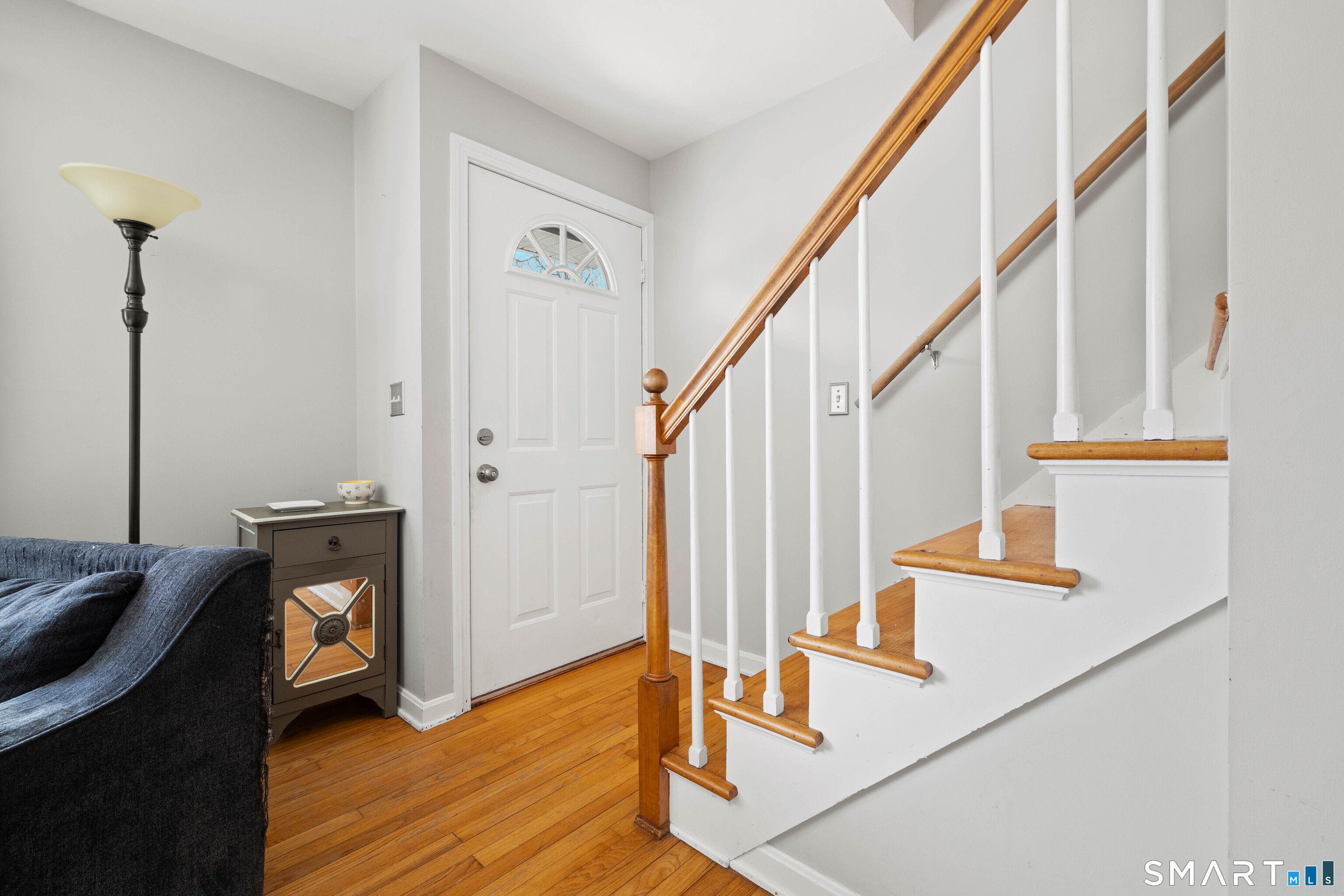 1020 Old Clinton Road Westbrook, CT 06498 - Photo 2 of 30 Front entrance