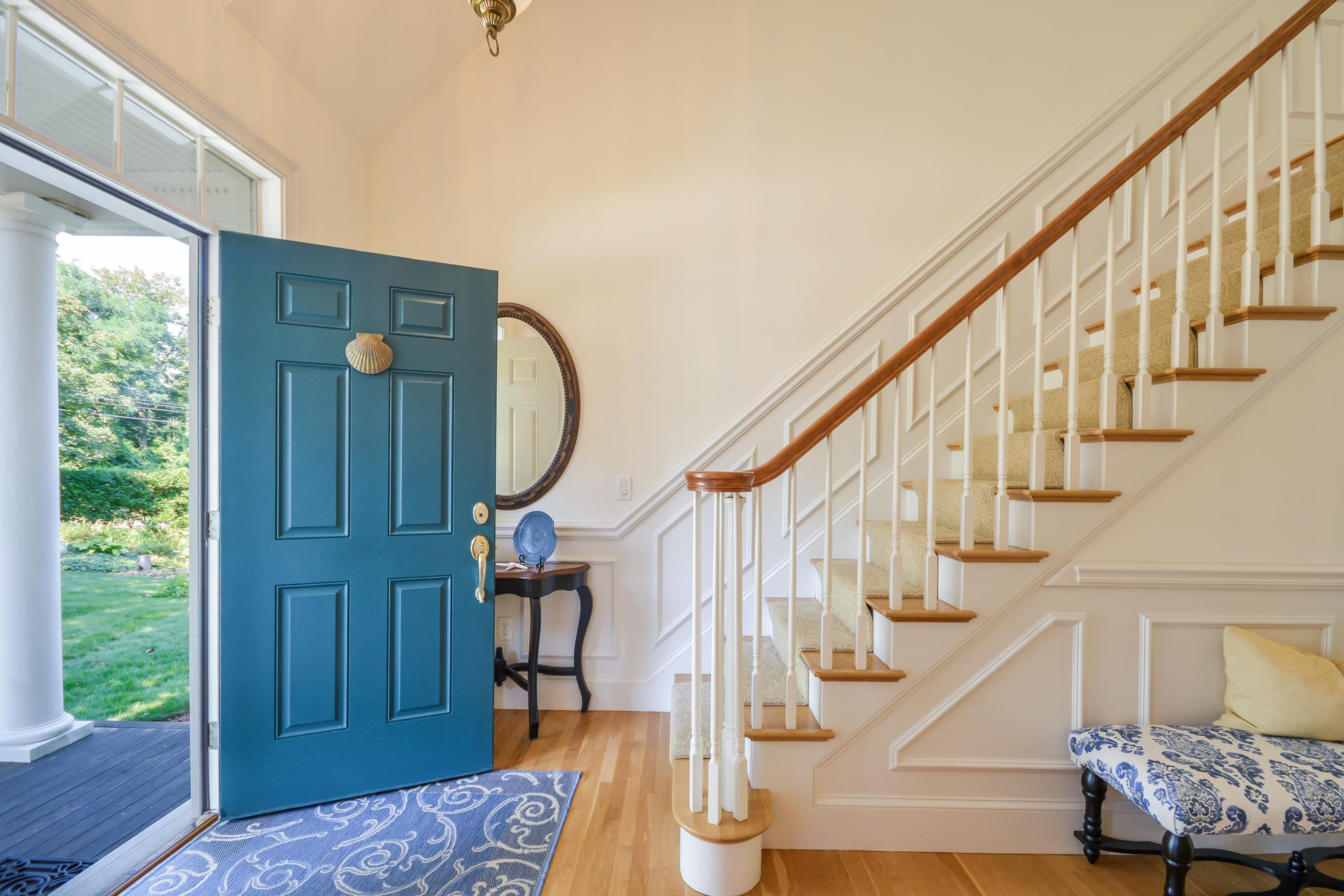 303 Tonset Road Orleans, MA 02653 - Photo 3 of 35 004-photo-foyer-6259280