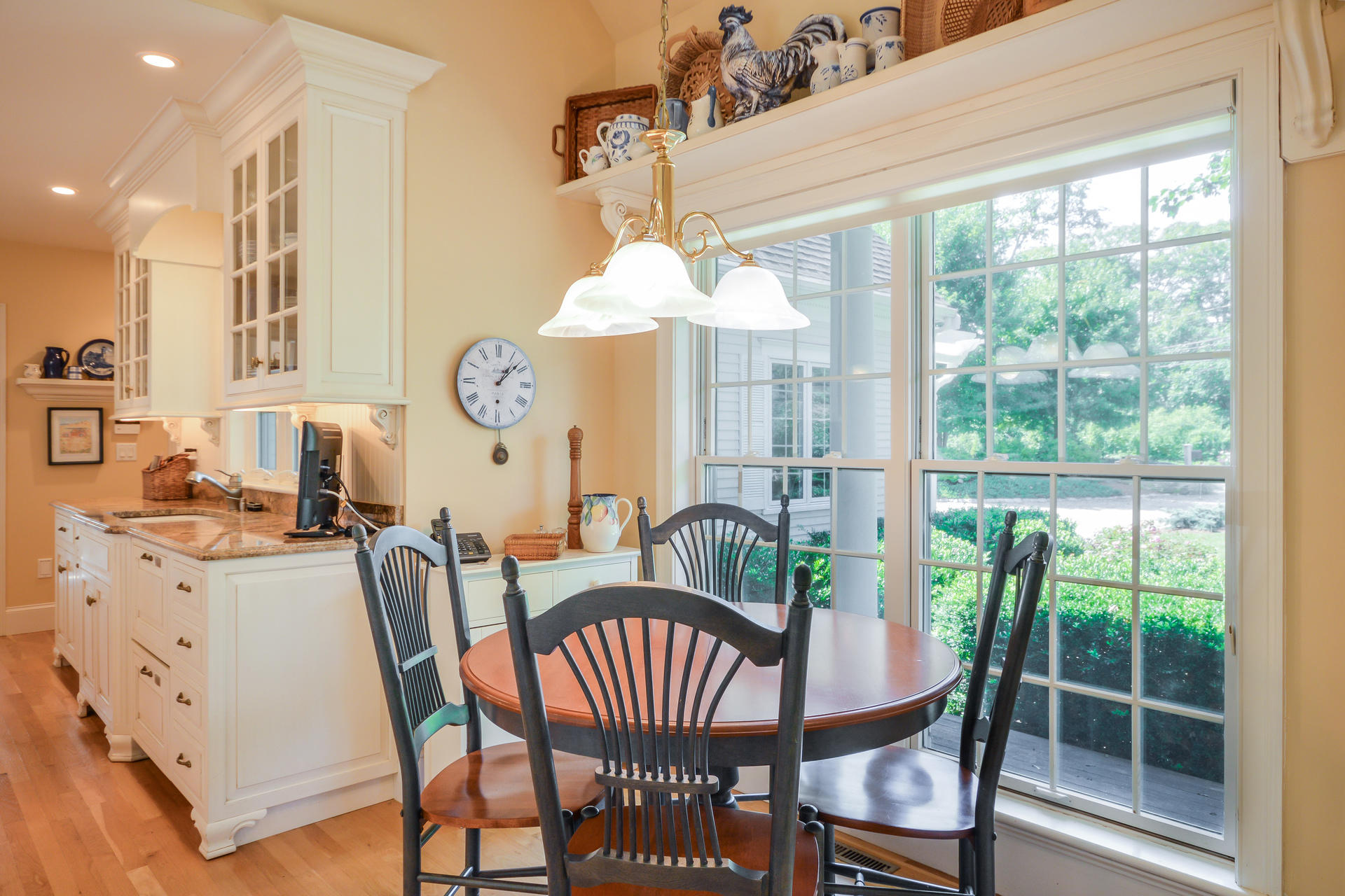 303 Tonset Road Orleans, MA 02653 - Photo 10 of 35 014-photo-breakfast-nook-6259284