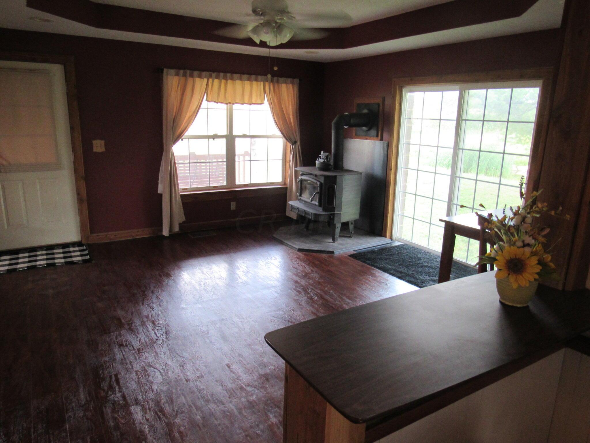 1831 Morgan Center Road Utica, OH 43080 - Photo 9 of 47 IMG_0408