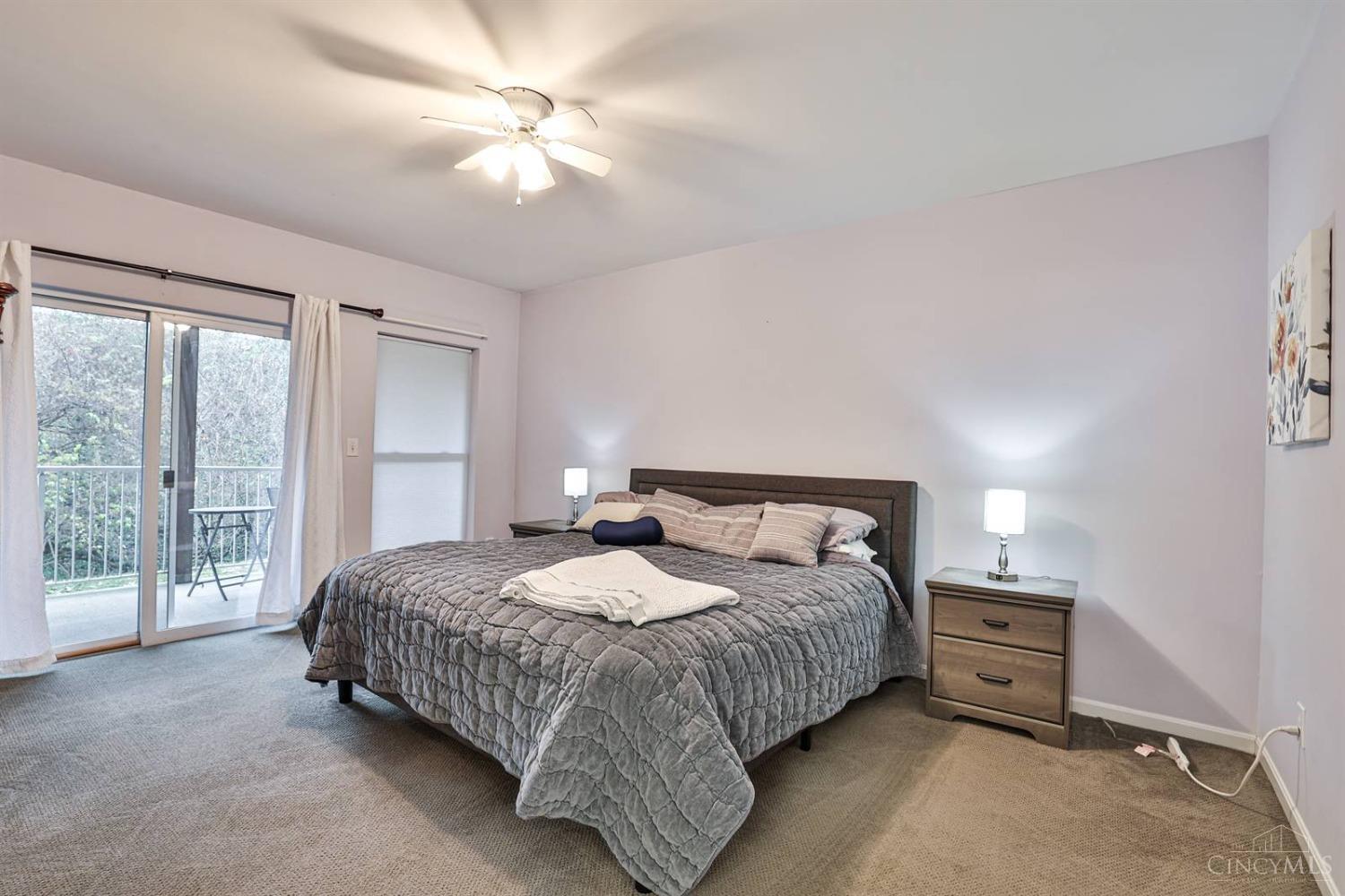 5305 Cooper Road, Unit B Montgomery, OH 45242 - Photo 19 of 35 Gallery Image 19