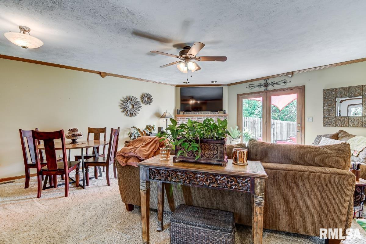 6509 Brent Drive Springfield, IL 62712 - Photo 10 of 24 Gallery Image 10