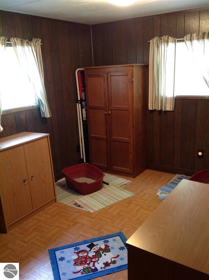 2723 Tonawanda Road Grawn, MI 49637 - Photo 30 of 53 1775030-30.JPG