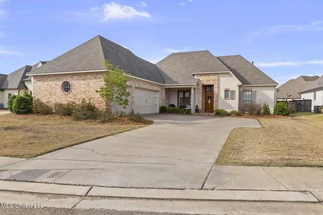 $529,900 | 1004 Sapphire Crossing, Flowood, MS 39232