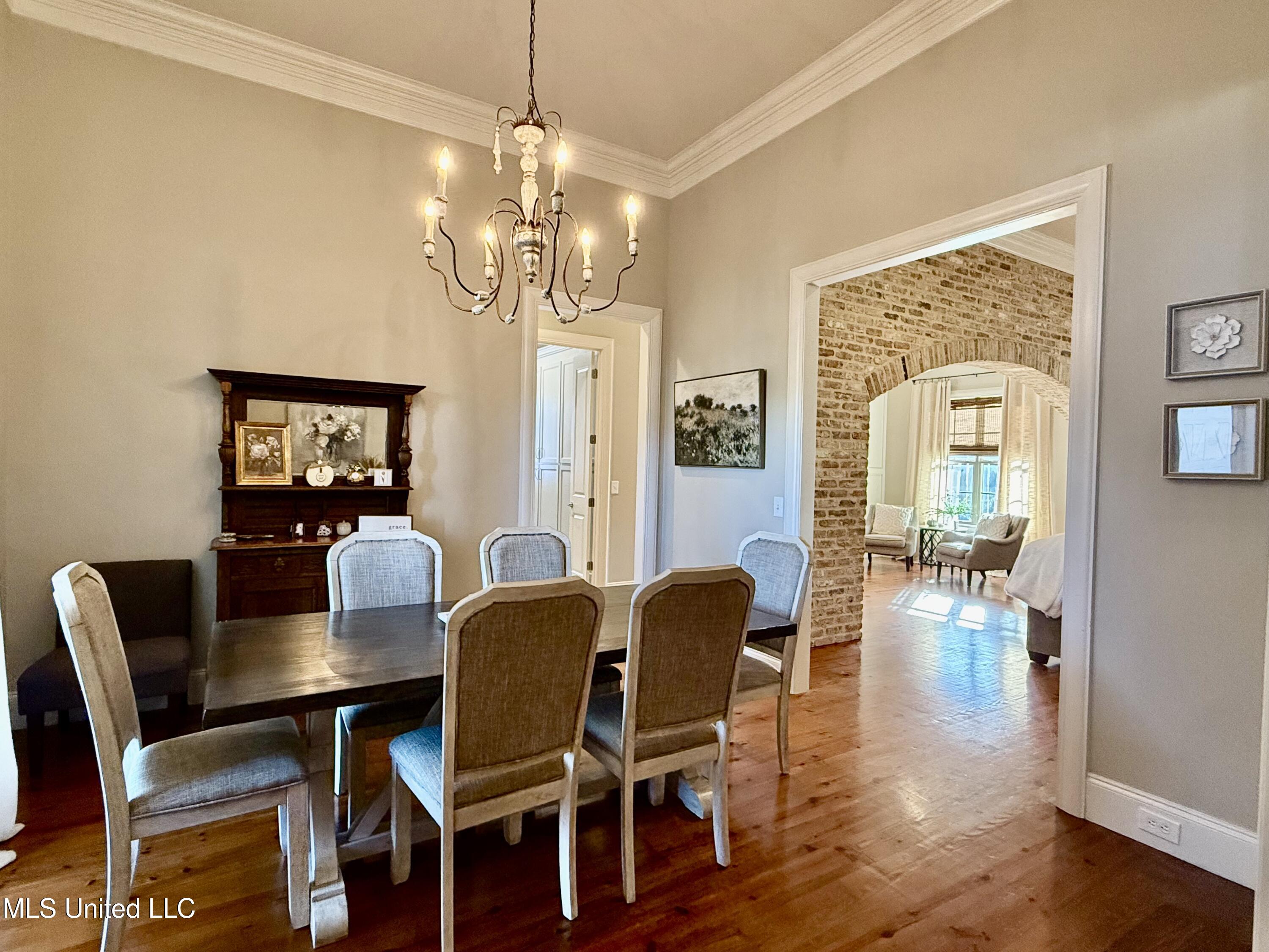 1004 Sapphire Crossing Flowood, MS 39232 - Photo 12 of 52 Photo Oct 15 2025, 4 28 04 PM