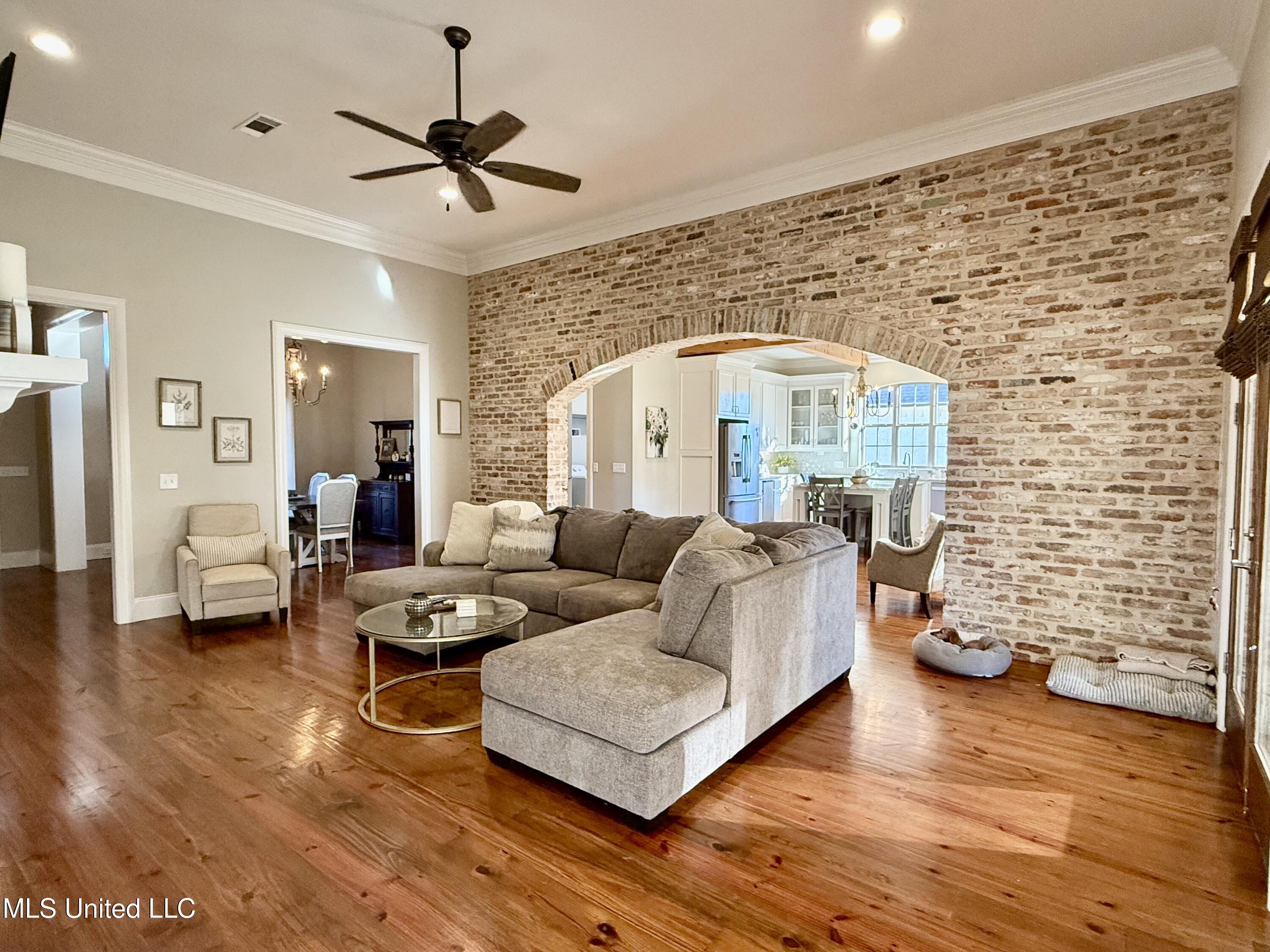 1004 Sapphire Crossing Flowood, MS 39232 - Photo 15 of 52 Photo Oct 15 2025, 4 28 37 PM