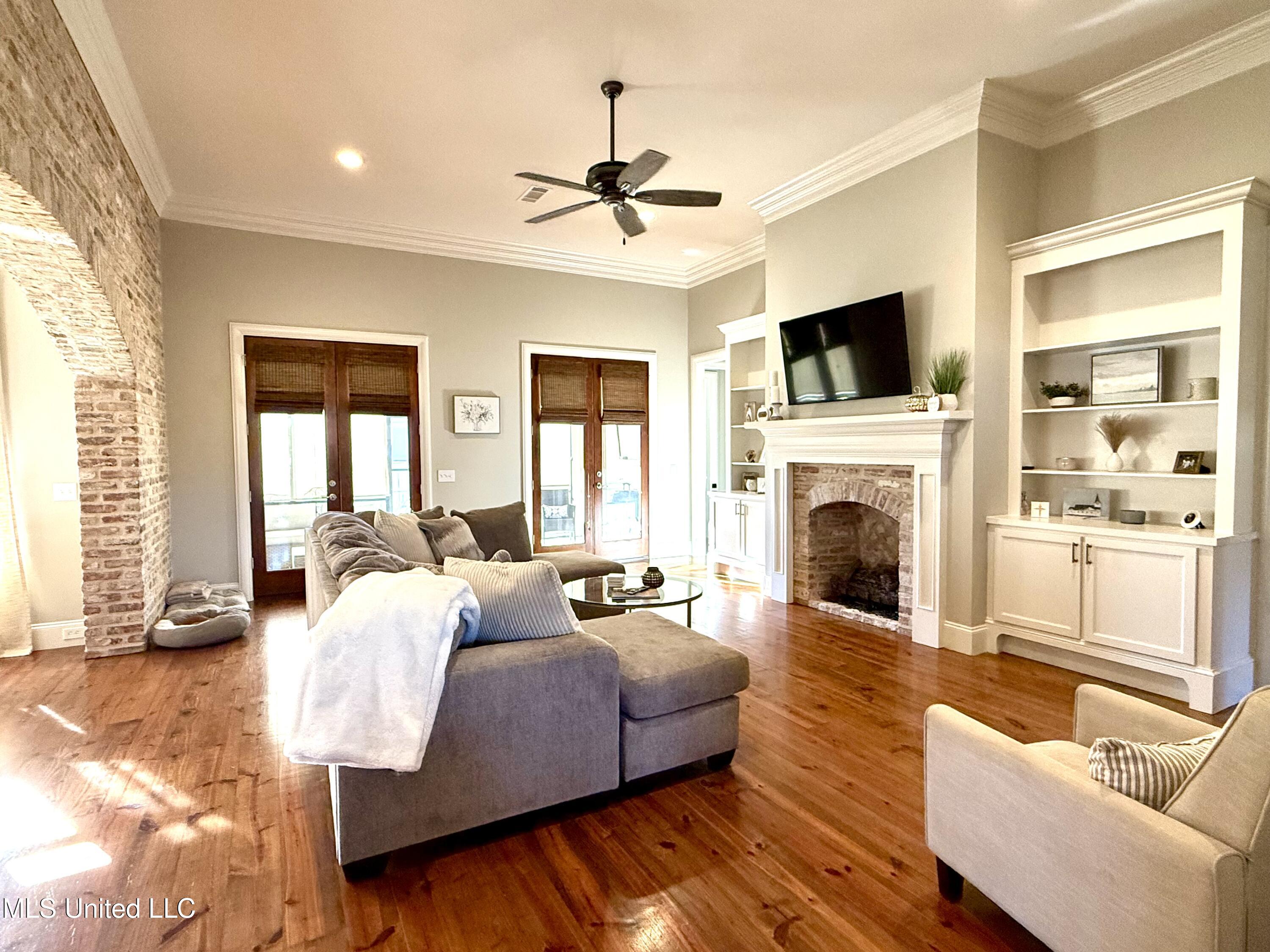 1004 Sapphire Crossing Flowood, MS 39232 - Photo 19 of 52 Photo Oct 15 2025, 4 29 35 PM