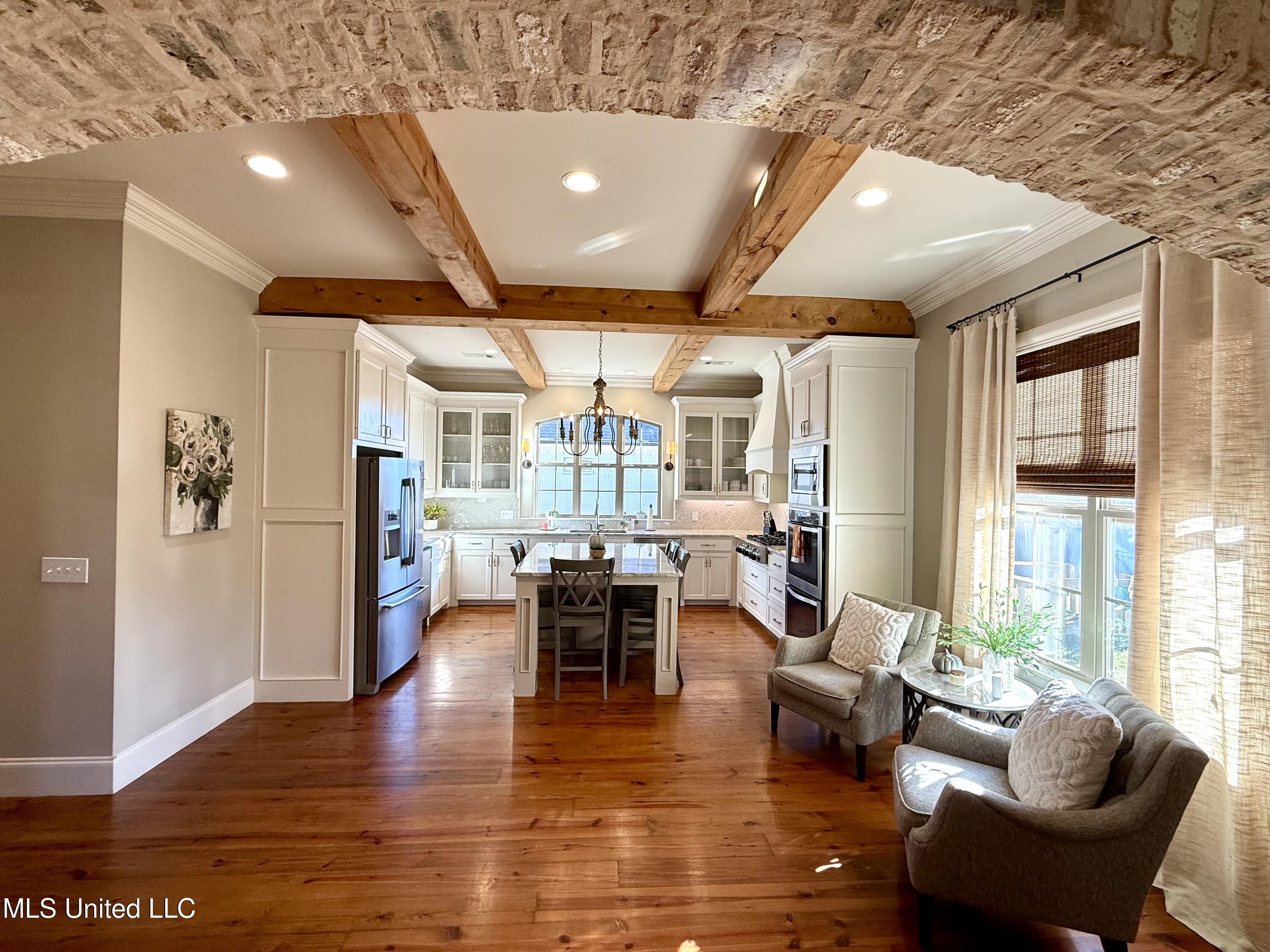 1004 Sapphire Crossing Flowood, MS 39232 - Photo 21 of 52 Photo Oct 15 2025, 4 31 29 PM