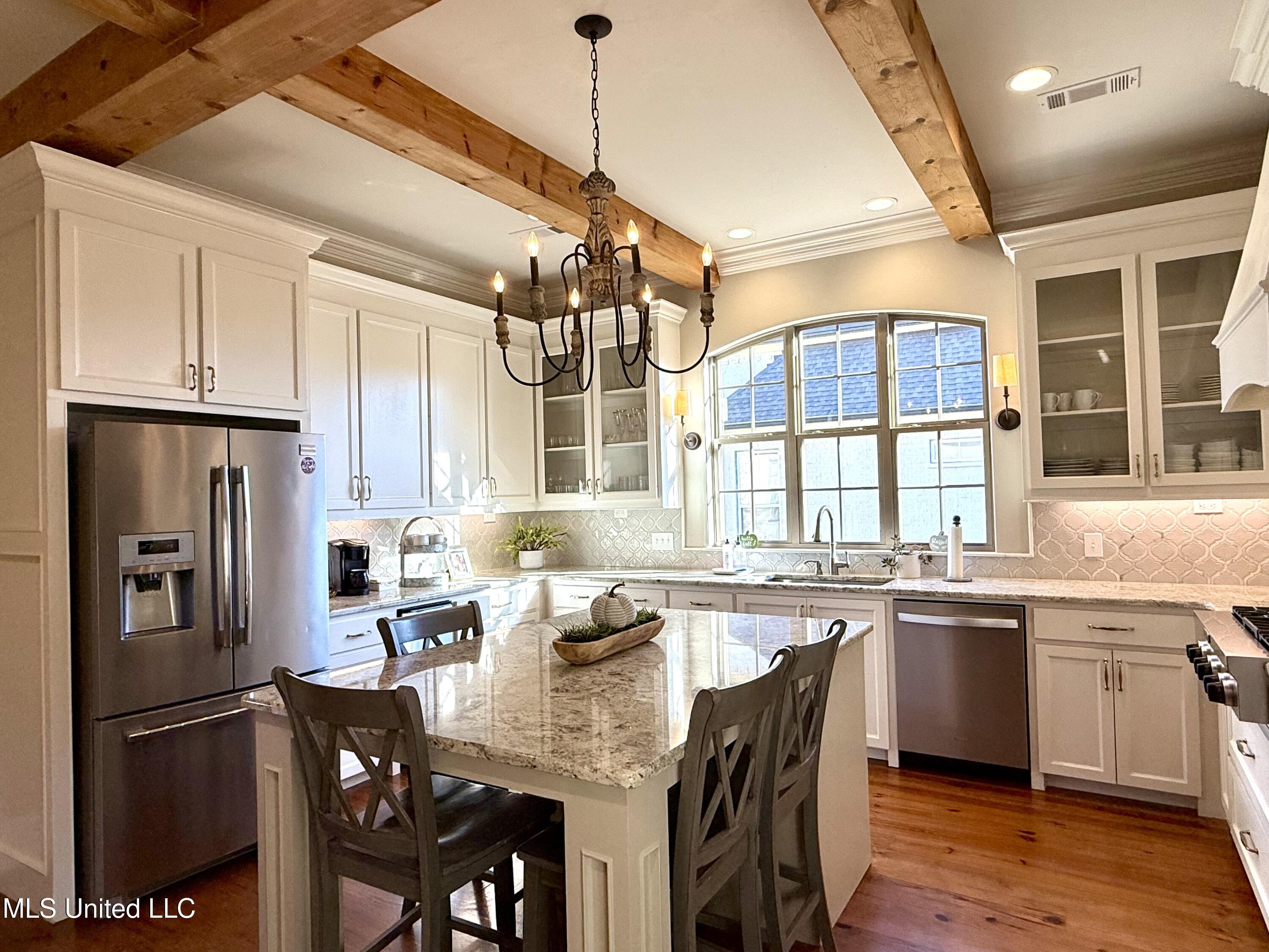 1004 Sapphire Crossing Flowood, MS 39232 - Photo 27 of 52 Photo Oct 15 2025, 4 30 40 PM