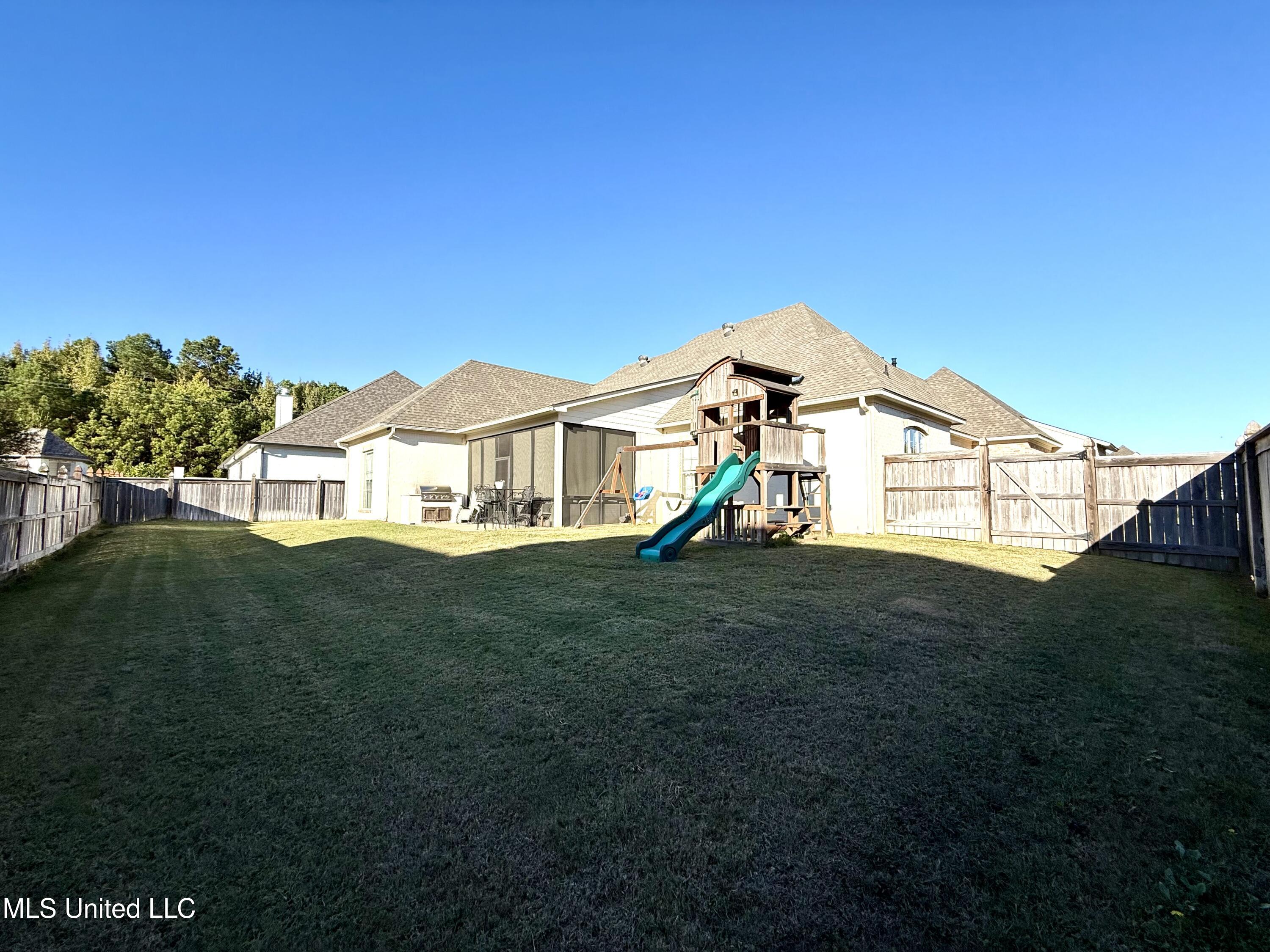 1004 Sapphire Crossing Flowood, MS 39232 - Photo 51 of 52 Photo Oct 15 2025, 4 47 01 PM