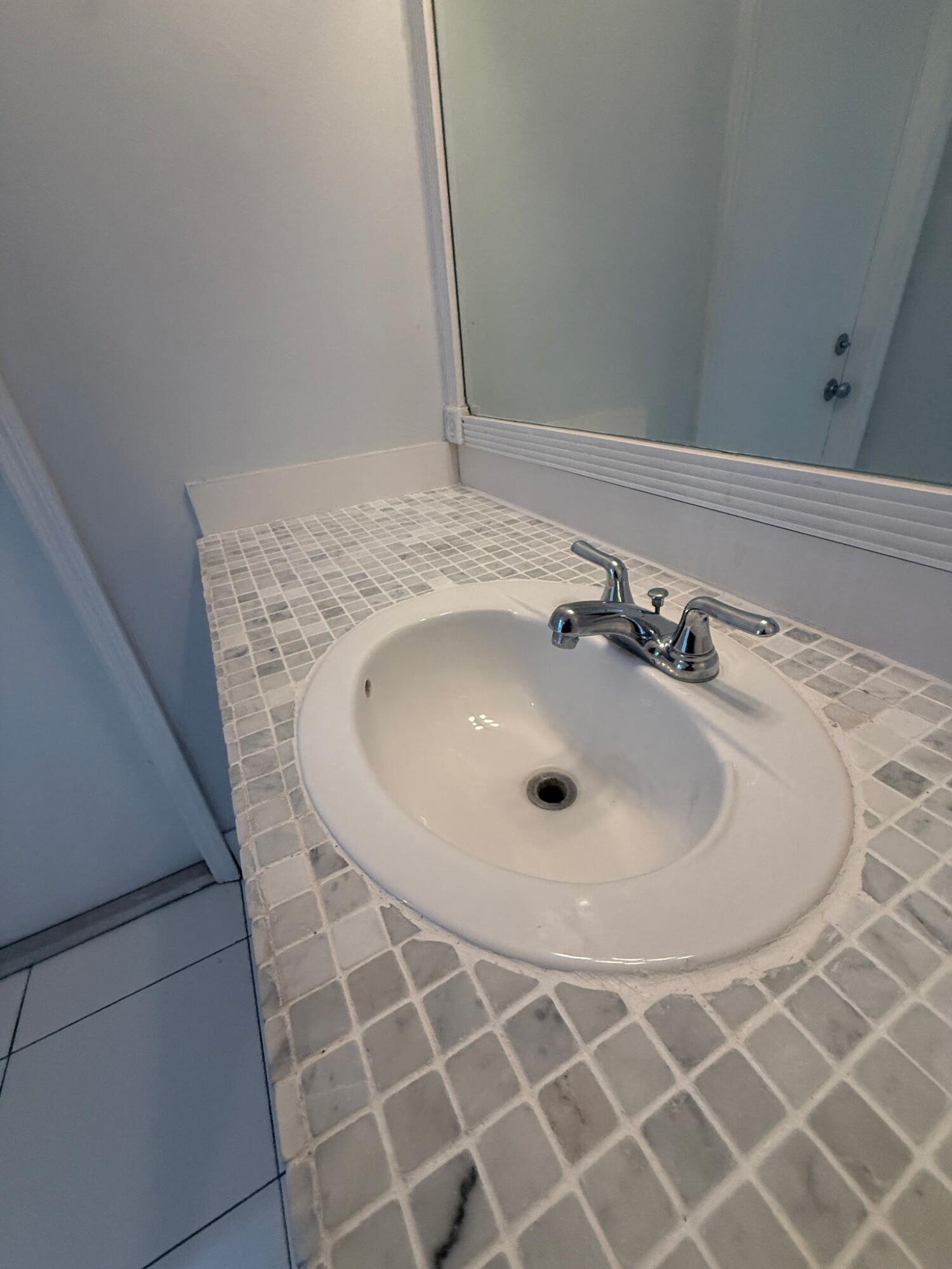 4121 Northeast 21st Terrace, Unit 3 Lighthouse Point, FL 33064 - Photo 17 of 40 Bathroom