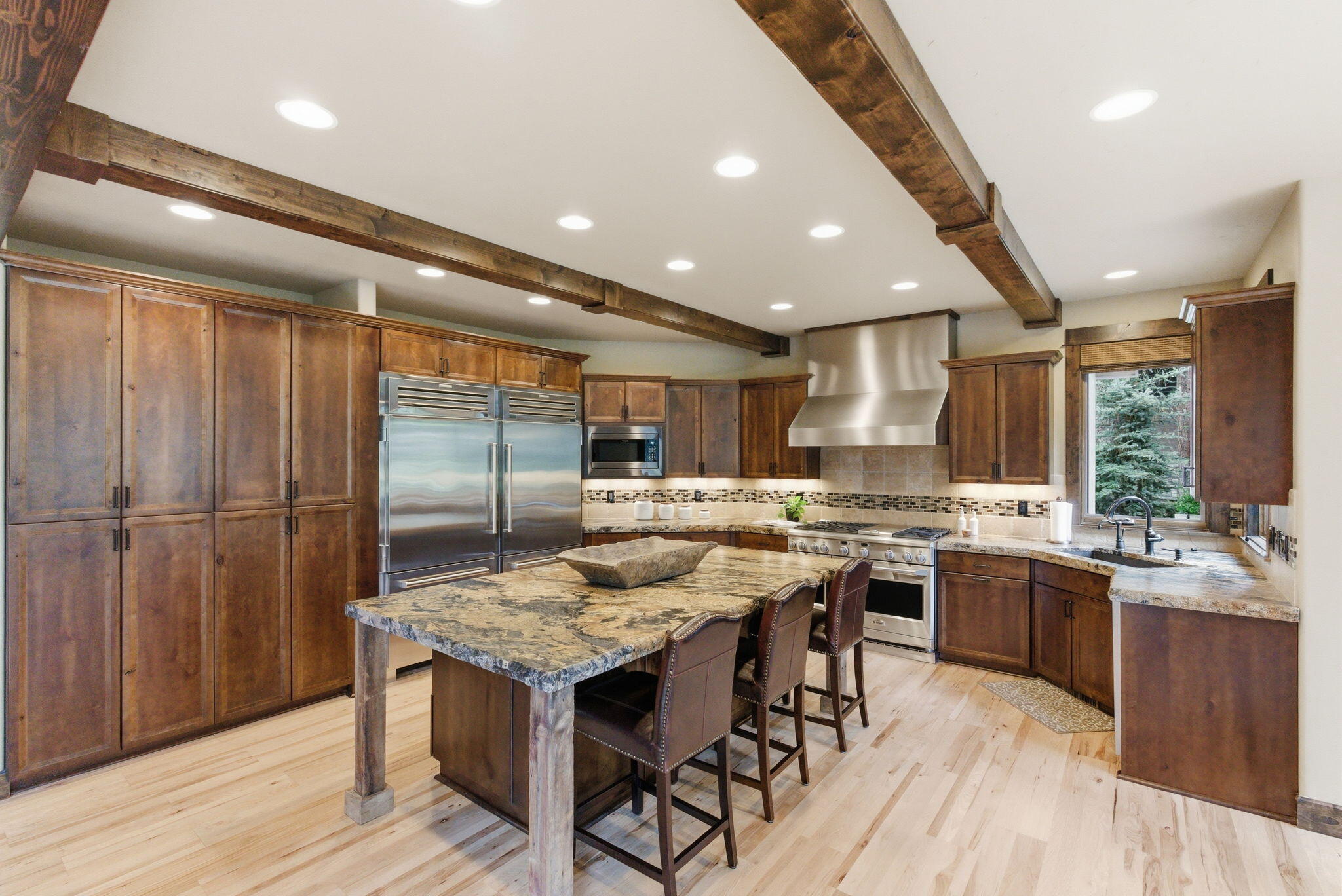 56346 Fireglass Loop Bend, OR 97707 - Photo 10 of 52 14-web-or-mls-Riley_Visuals_014