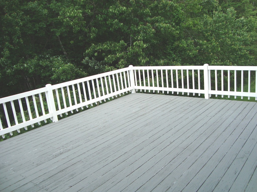 924 Salem Road Dracut, MA 01826 - Photo 27 of 28 Gallery Image 27