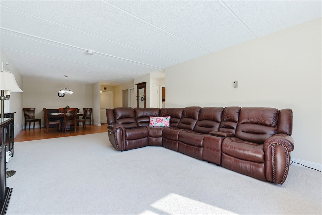 1500 Worcester Road, Unit 401 Framingham, MA 01702 - Photo 4 of 42 Gallery Image 4