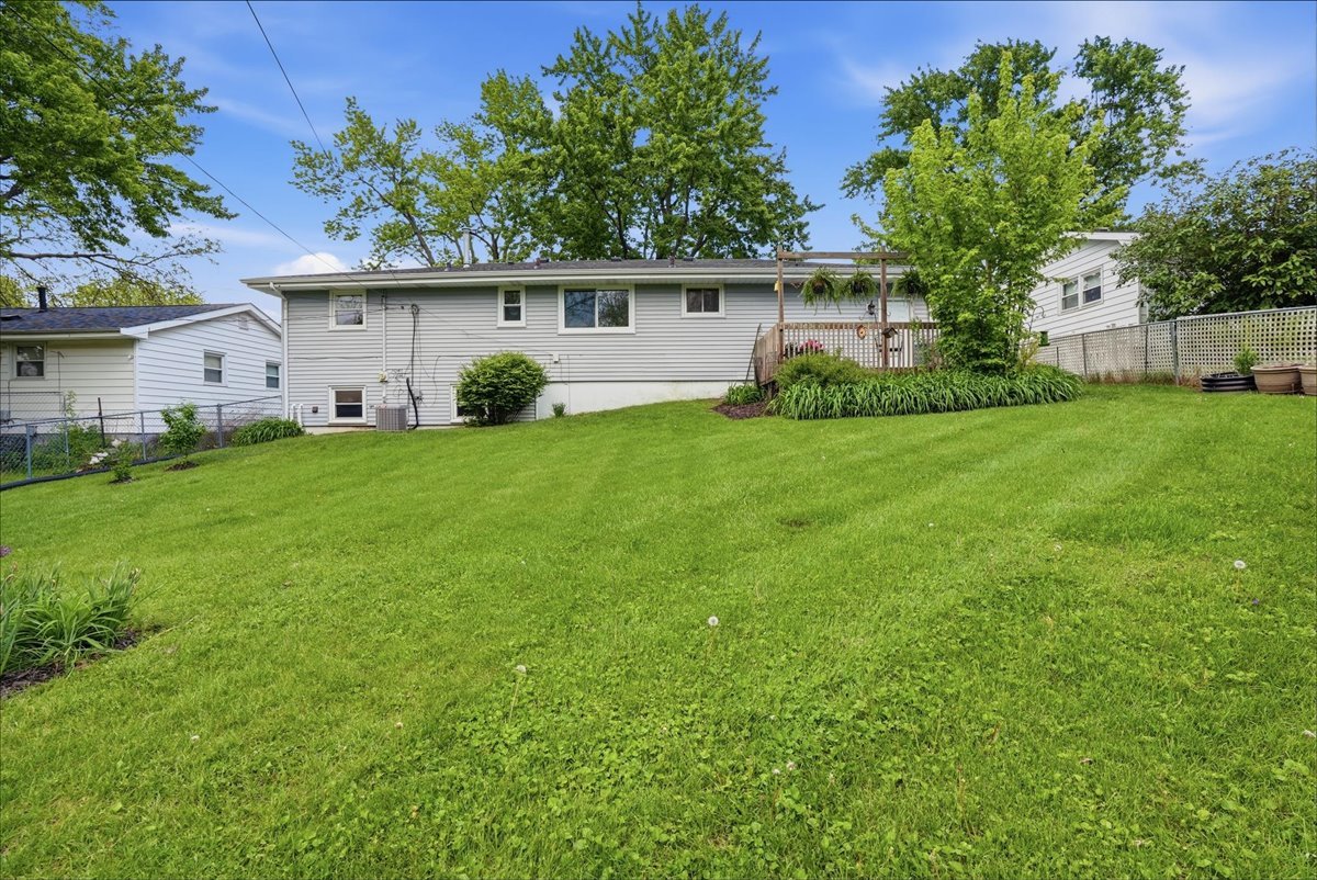 709 Kathleen Drive Normal, IL 61761 - Photo 30 of 41