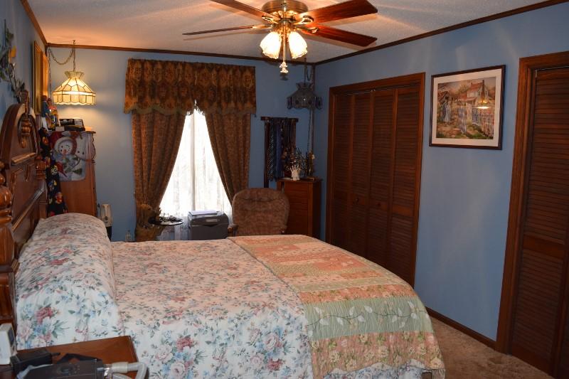 548 Timberline Road Southeast Copper Hill, VA 24079 - Photo 37 of 40 DSC_0075 (800x533)