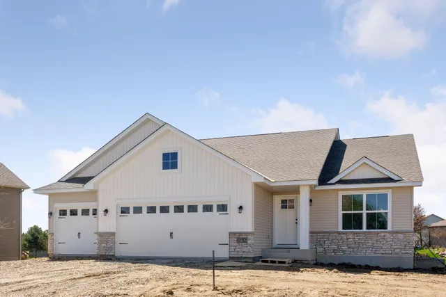 $439,900 | 411 Music Street Northwest, New Prague, MN 56071