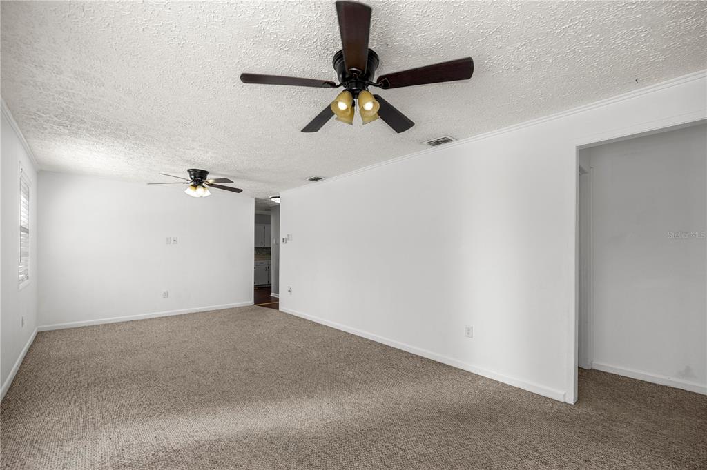 2800 Southwest 141st Court Ocala, FL 34481 - Photo 10 of 36