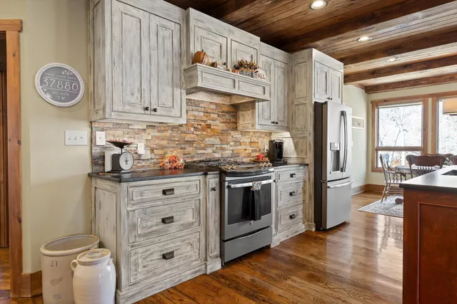 $1,375,000 | 476 Waterfront Way, Ten Mile, TN 37880