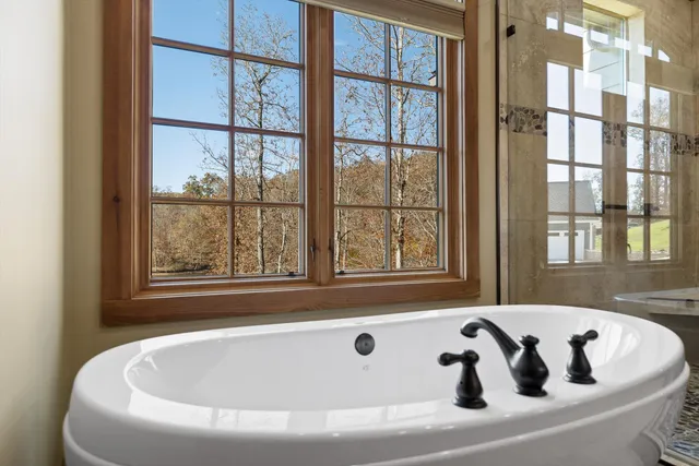 $1,375,000 | 476 Waterfront Way, Ten Mile, TN 37880