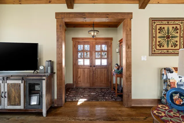 $1,375,000 | 476 Waterfront Way, Ten Mile, TN 37880