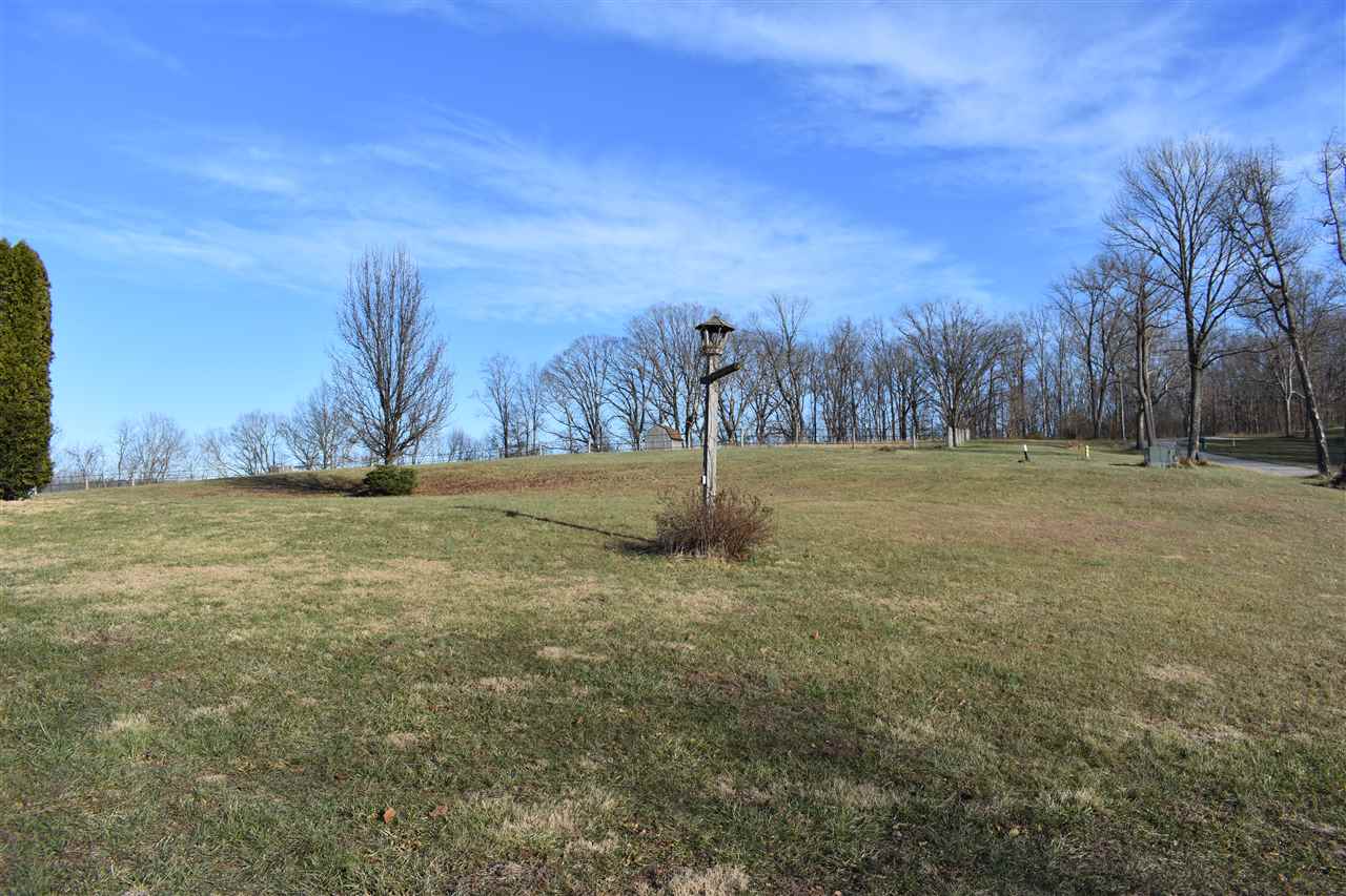 1852 North Blue Barn Road Bloomfield, IN 47424 - Photo 15 of 17
