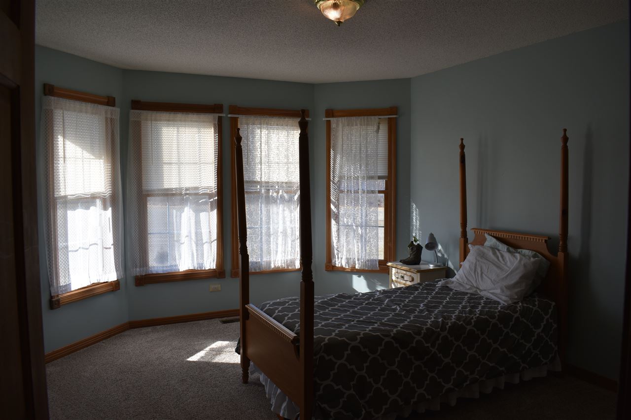 1852 North Blue Barn Road Bloomfield, IN 47424 - Photo 9 of 17