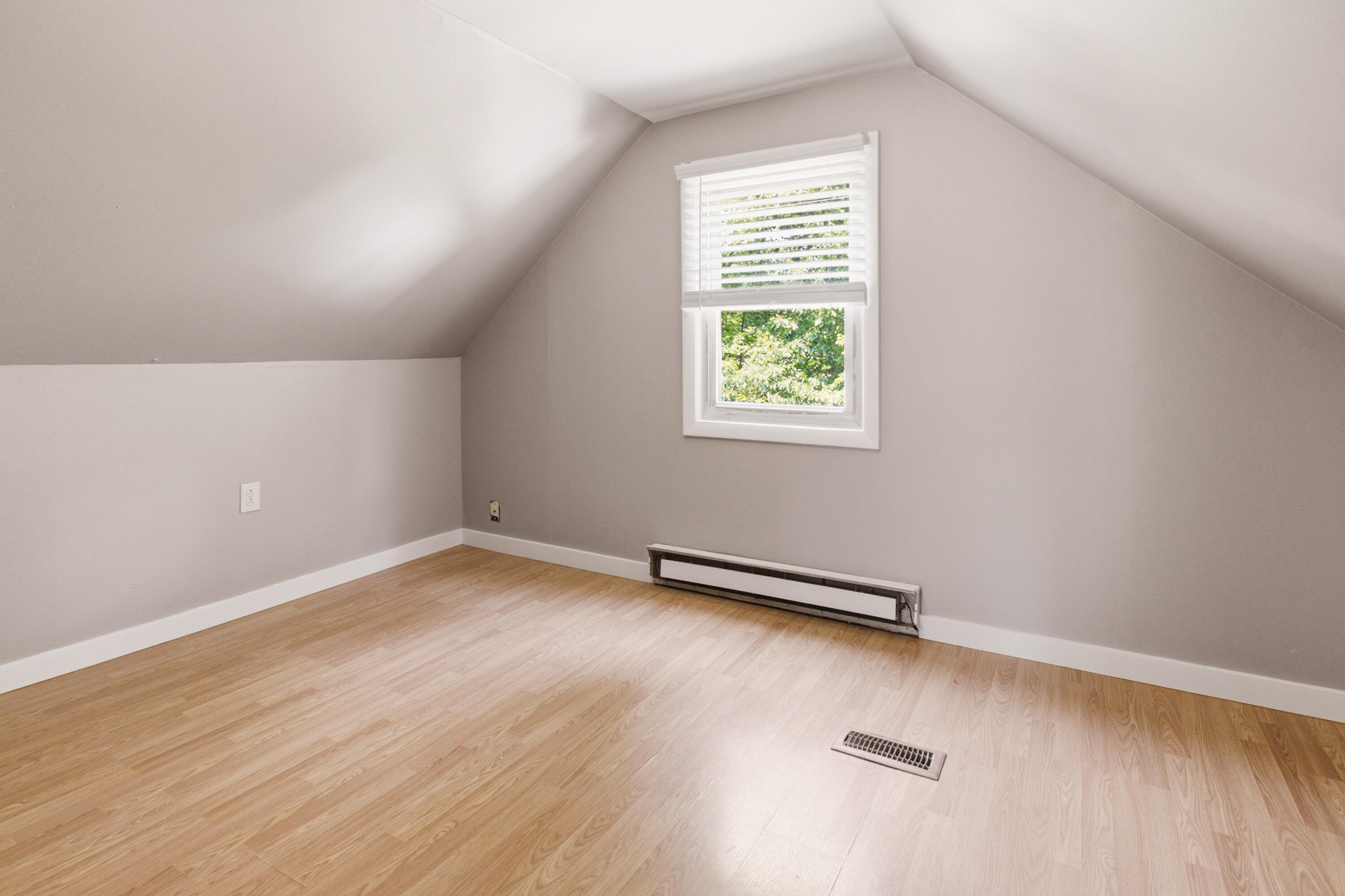 6 Merrymeeting Road Brunswick, ME 04011 - Photo 34 of 40 6 Merrymeeting Brunswick-23