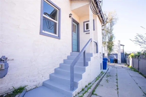 $3,300 | 343 North Occidental Boulevard, Unit A, Los Angeles, CA 90026