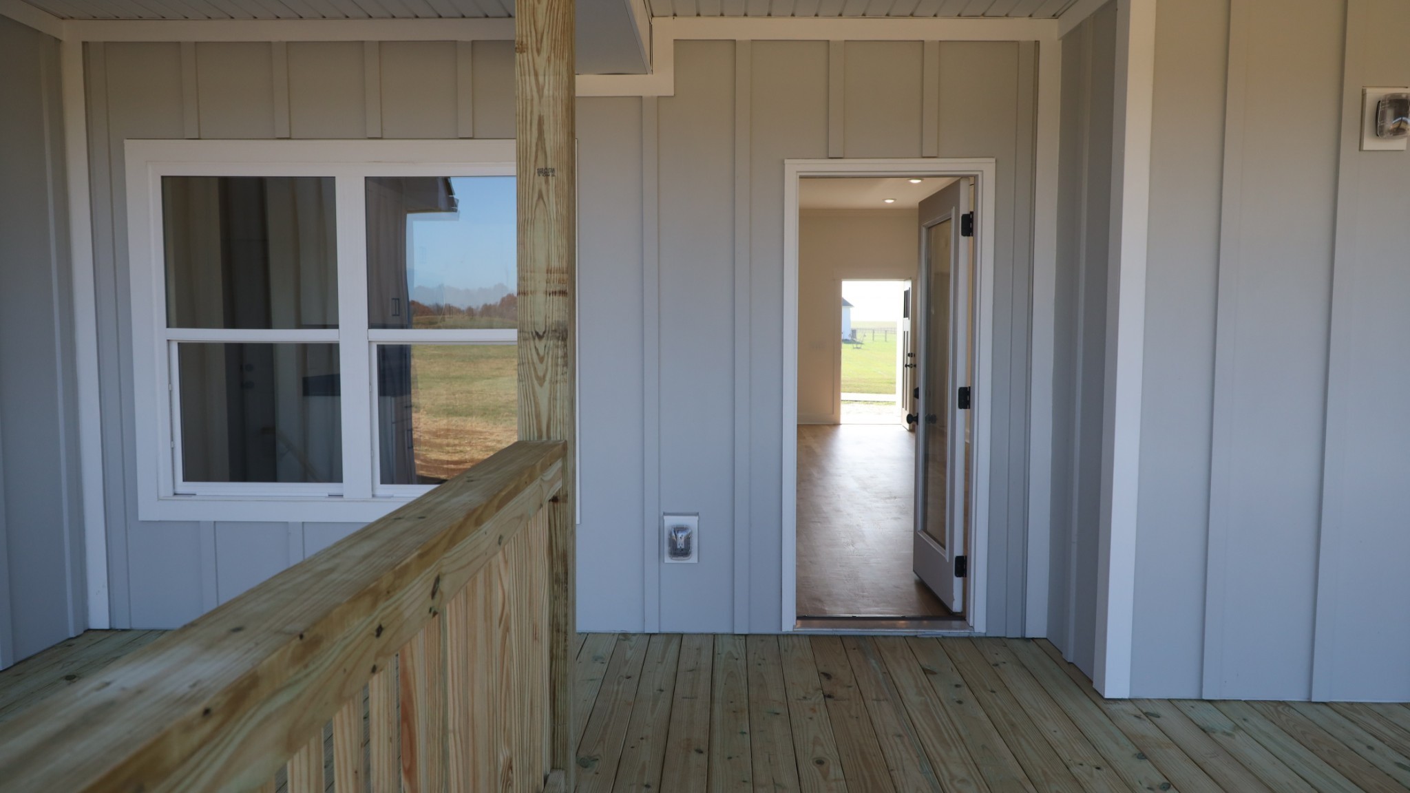 5558 Borthick Road Springfield, TN 37172 - Photo 44 of 53 a view of balcony with wooden floor