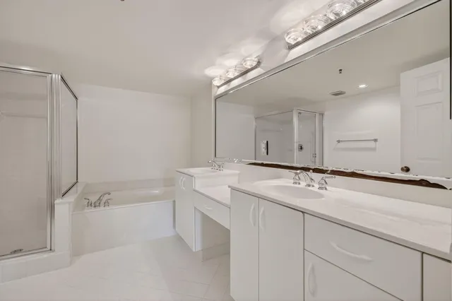 $209,000 | 5749 Gemstone Court, Unit 204, Boynton Beach, FL 33437