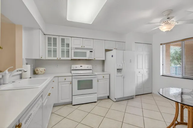 $209,000 | 5749 Gemstone Court, Unit 204, Boynton Beach, FL 33437