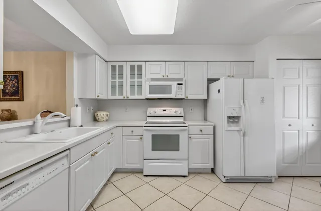 $209,000 | 5749 Gemstone Court, Unit 204, Boynton Beach, FL 33437