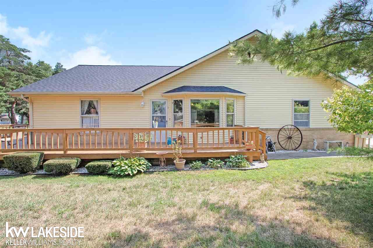 313 Mae Court Romeo, MI 48065 - Photo 2 of 9 Gallery Image 2
