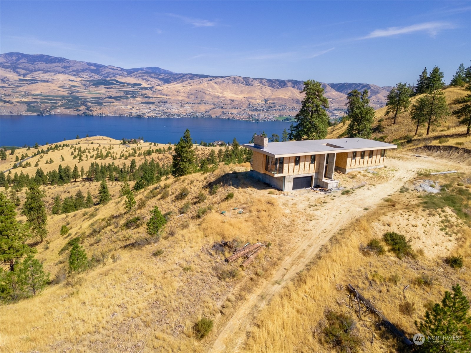 288 Hawks Ridge Road Chelan, WA 98816 - Photo 1 of 14 Gallery Image 1