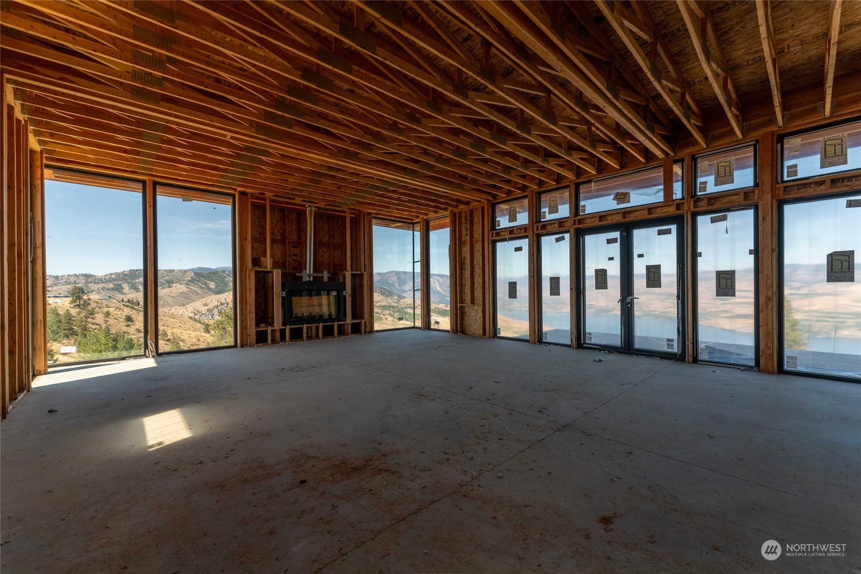 288 Hawks Ridge Road Chelan, WA 98816 - Photo 12 of 14 Gallery Image 12