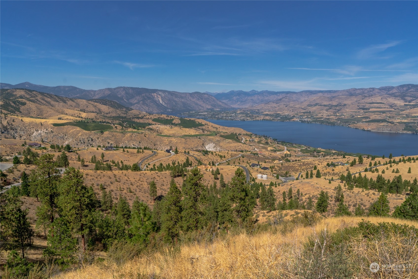 288 Hawks Ridge Road Chelan, WA 98816 - Photo 14 of 14 Gallery Image 14