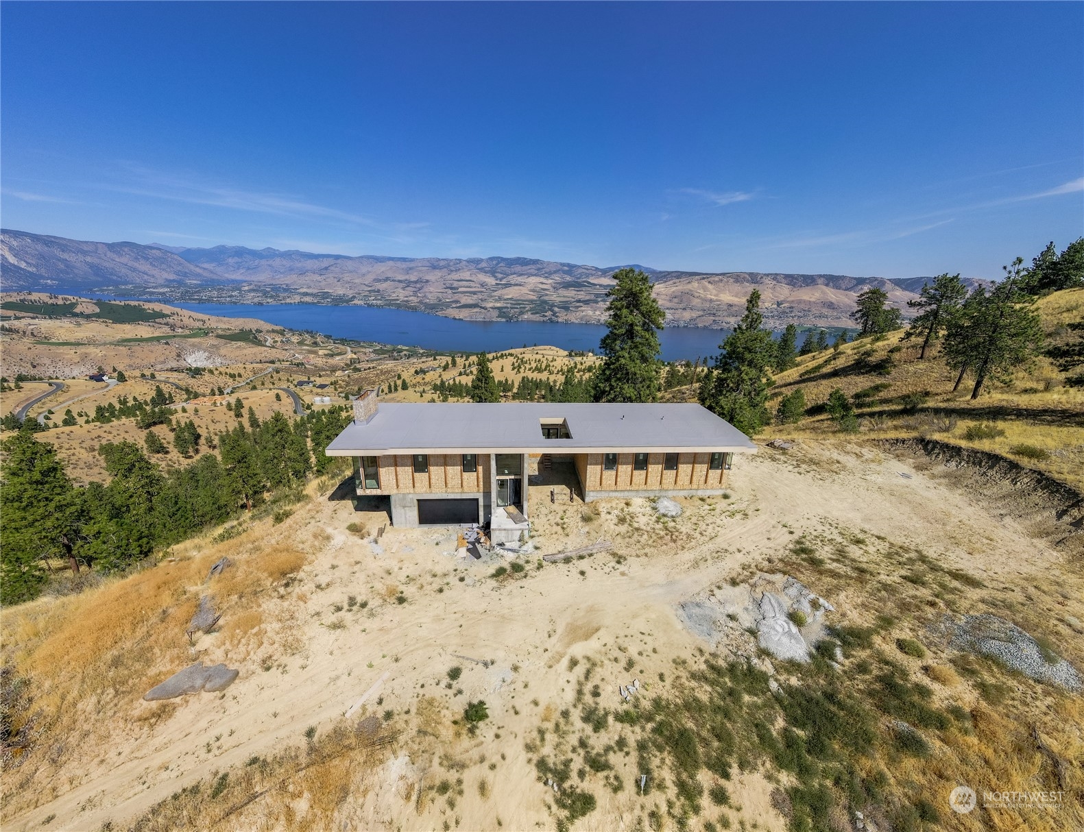 288 Hawks Ridge Road Chelan, WA 98816 - Photo 7 of 14 Gallery Image 7