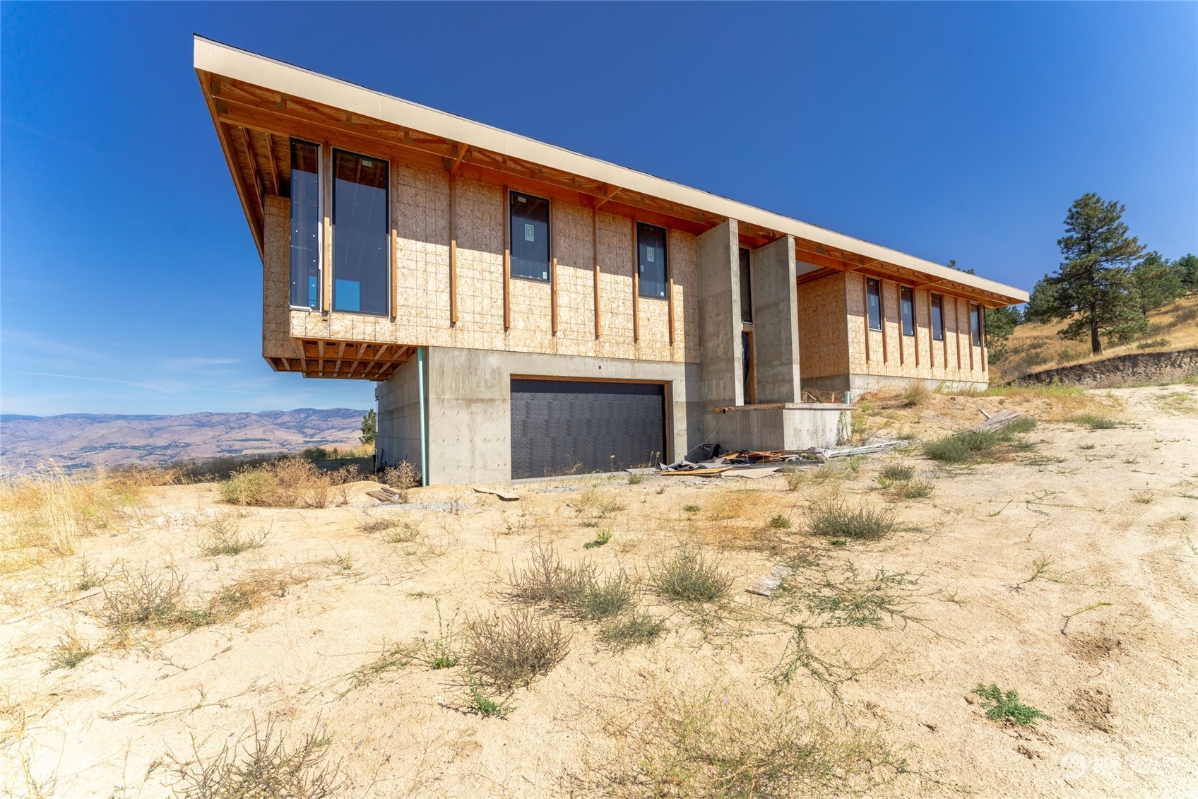 288 Hawks Ridge Road Chelan, WA 98816 - Photo 8 of 14 Gallery Image 8