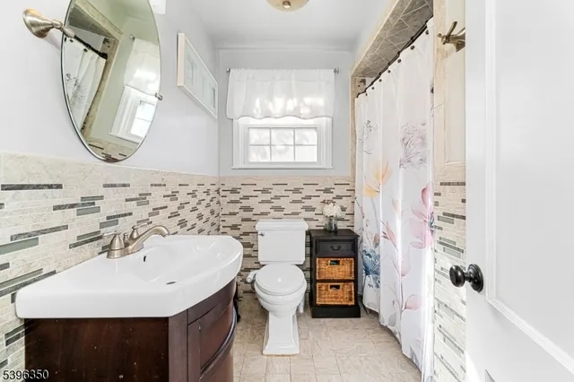 $599,000 | 21 Sunrise Avenue, Bloomingdale, NJ 07403