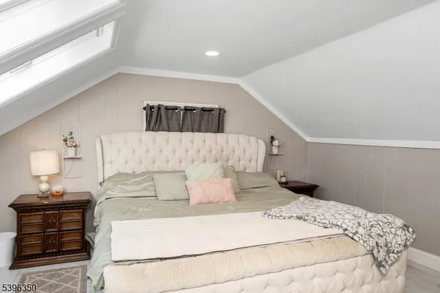 $599,000 | 21 Sunrise Avenue, Bloomingdale, NJ 07403