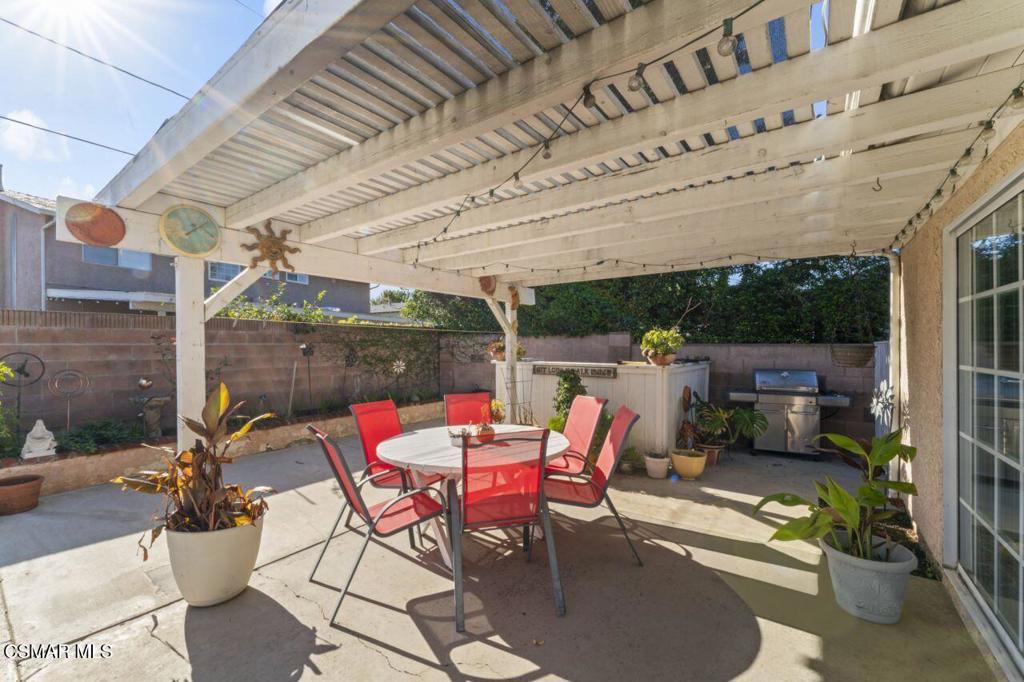 2268 Brentwood Street Simi Valley, CA 93063 - Photo 21 of 30