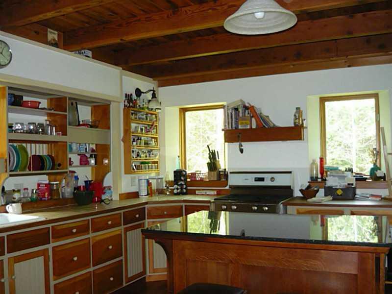 839 River Road Woolwich, ME 04579 - Photo 14 of 18 Kitchen.