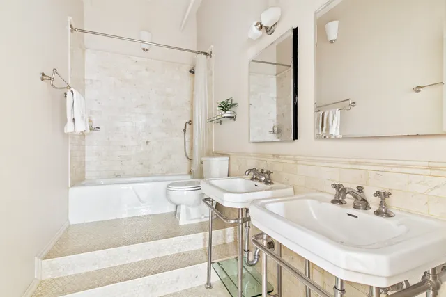 $1,250,000 | 109 West 26th Street, Unit 8B | Chelsea