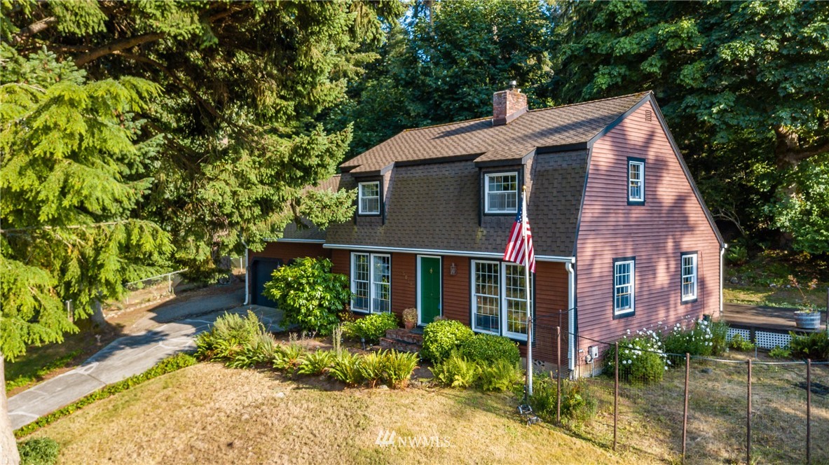 5012 Bakerview Road Oak Harbor, WA 98277 - Photo 1 of 25 Gallery Image 1