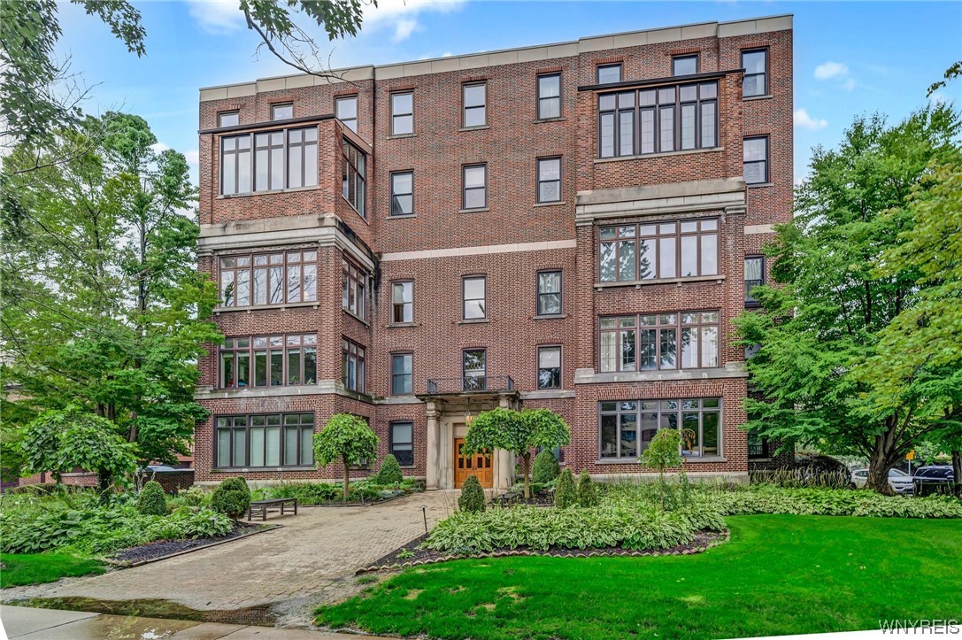 900 Delaware Avenue Buffalo, NY 14209 - Photo 1 of 1