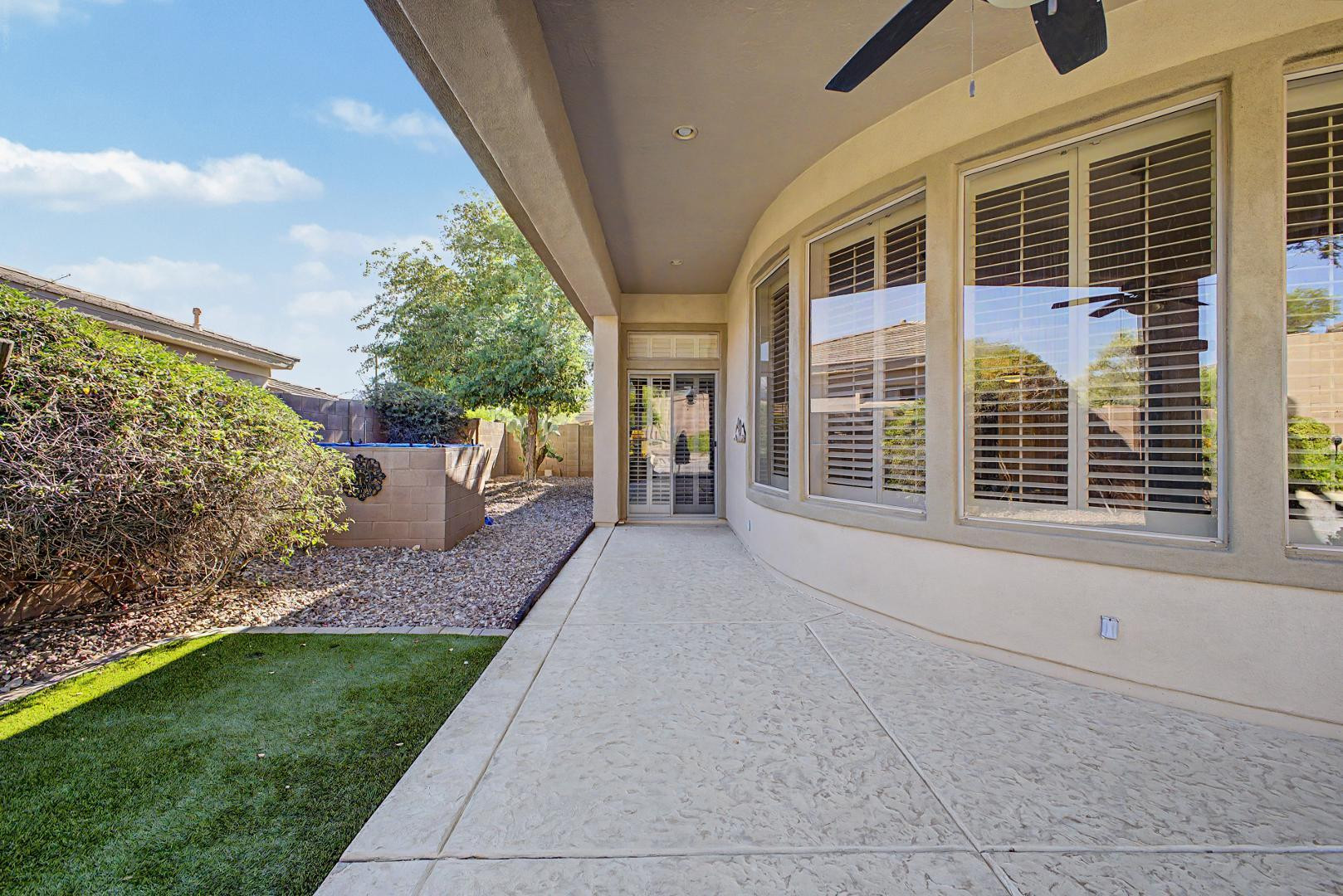 41923 North Moss Springs Road Anthem, AZ 85086 - Photo 45 of 52