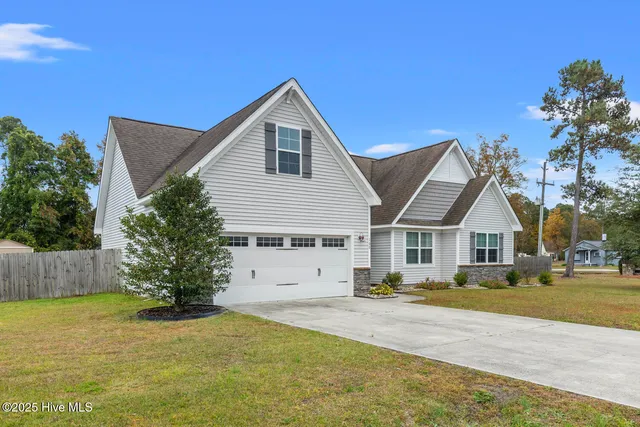 $359,900 | 100 Kenna Court, Jacksonville, NC 28540